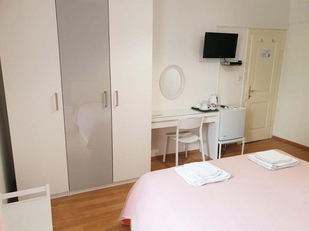 Guesthouse Fatuta كريس المظهر الخارجي الصورة